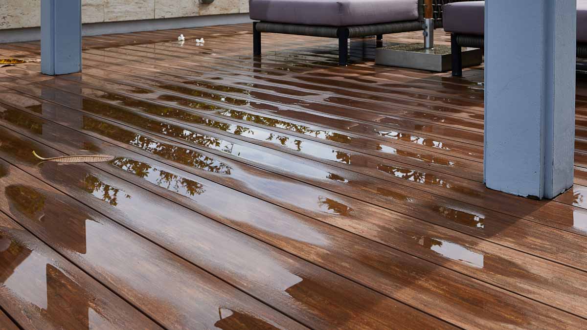 How to repair water damage to wood